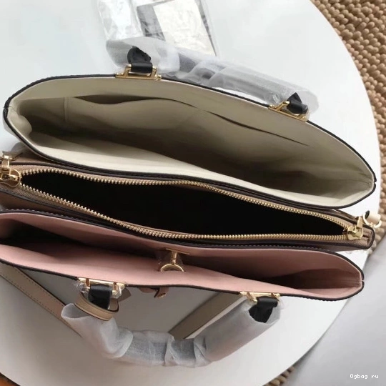 Saintonge bag Louis Shoulder M44255 Vuitton Millefeuille Camera 0809